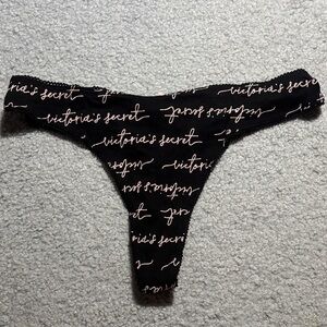 VS Cotton Thong Large